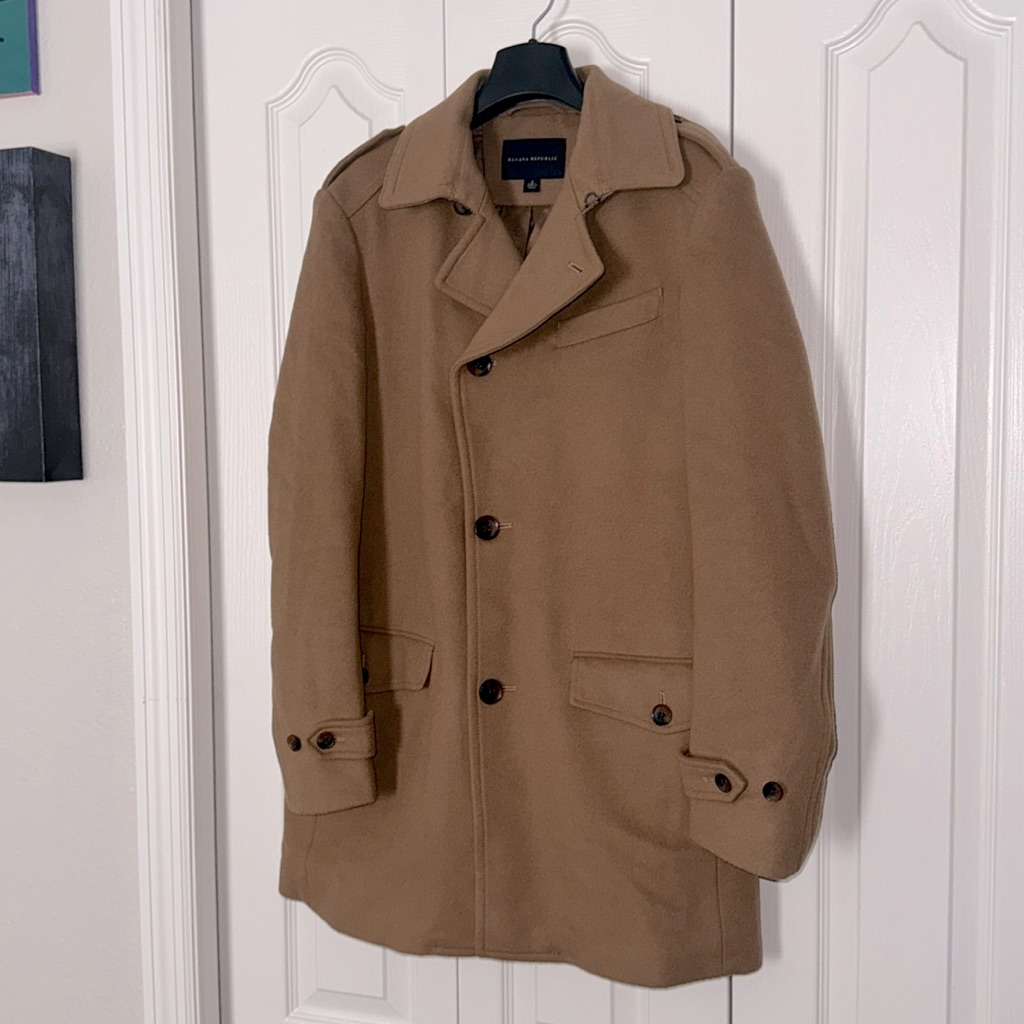 Brand New Banana Republic Peacoat